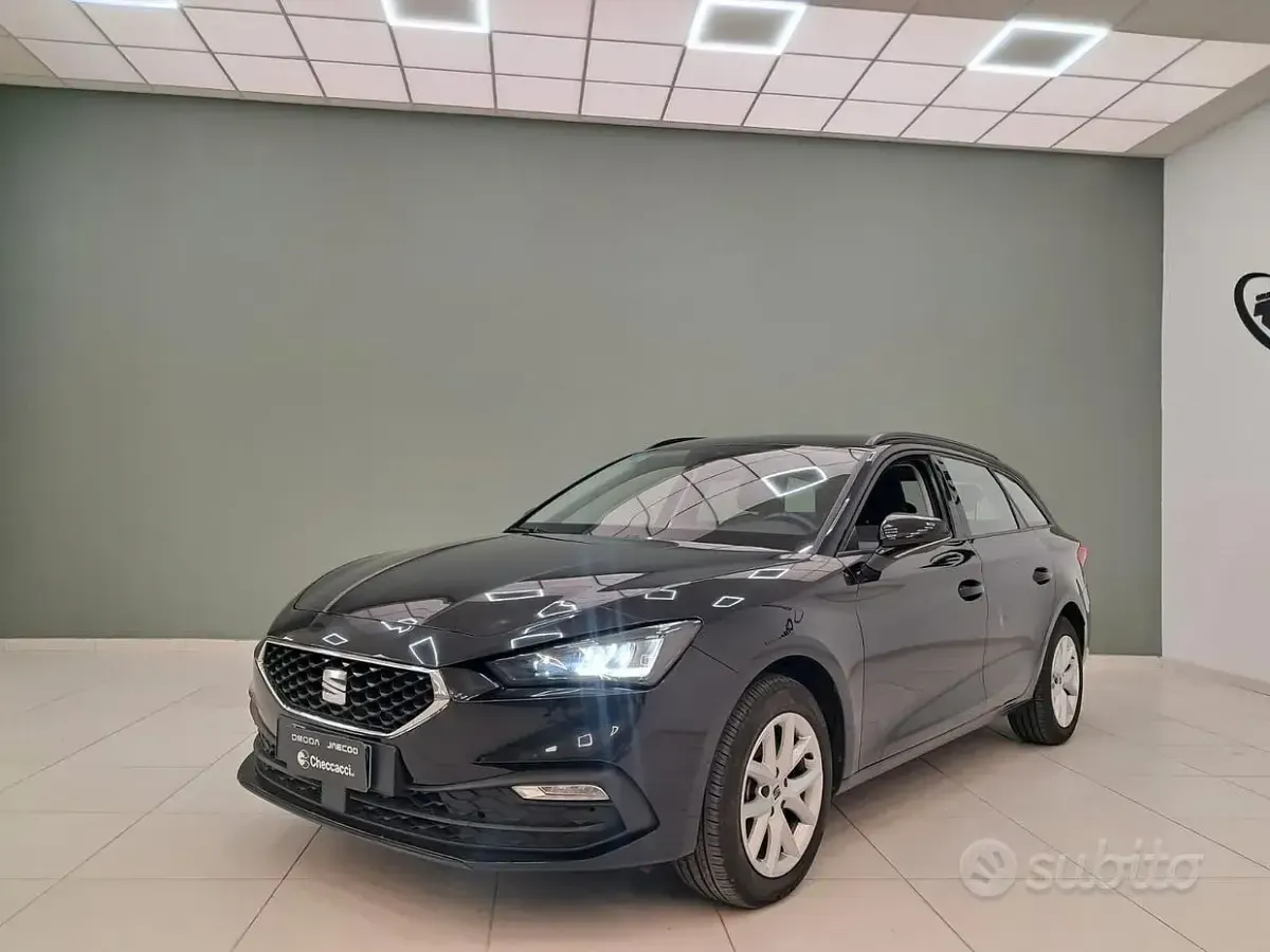 Usata Seat Leon Style 116 CV (85 kW) 2023 Nero Station wagon