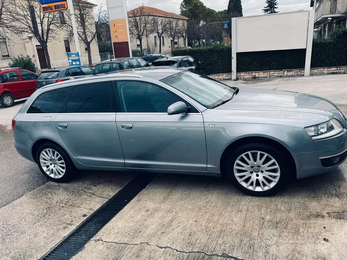 Usata Audi A6 190 CV (139 kW) 2009 Grigio Station wagon