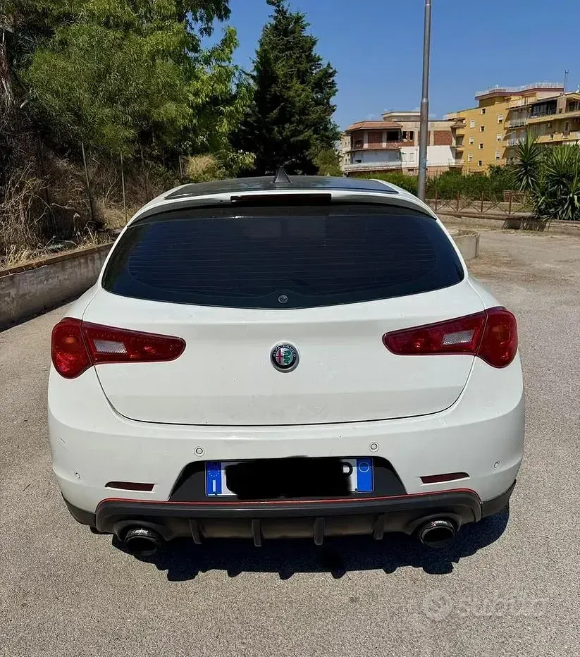 Usata Alfa Romeo Giulietta 140 CV (102 kW) 2013 Utilitaria