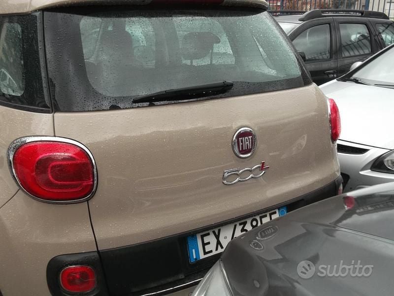 Usata Fiat 500L Lounge 105 CV (77 kW) 2014 Beige Monovolume