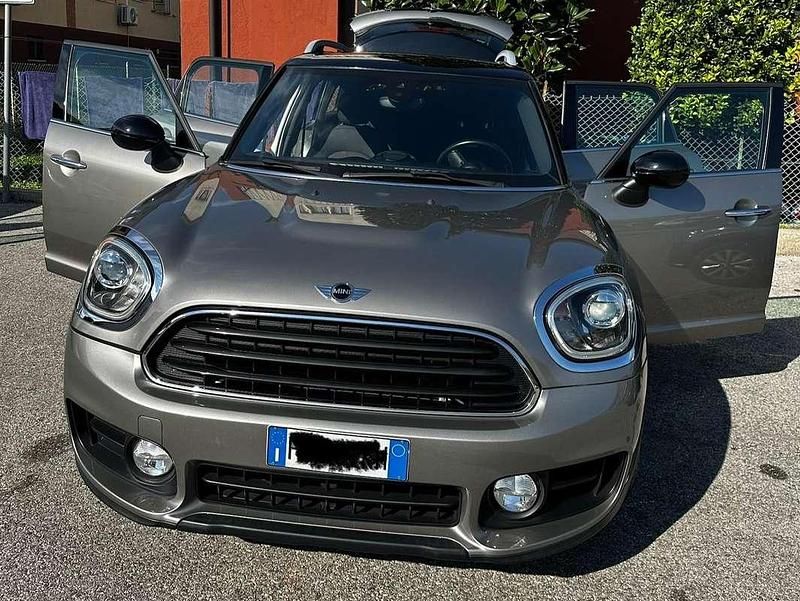 Usata Mini Cooper Countryman 136 CV (100 kW) 2017 Grigio SUV