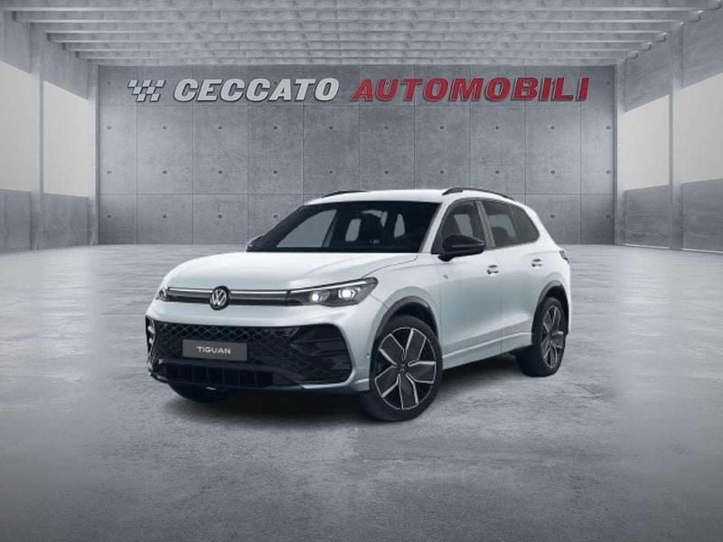Nuova VW Tiguan R-line Plus 150 CV (110 kW) 2026 Grigio SUV