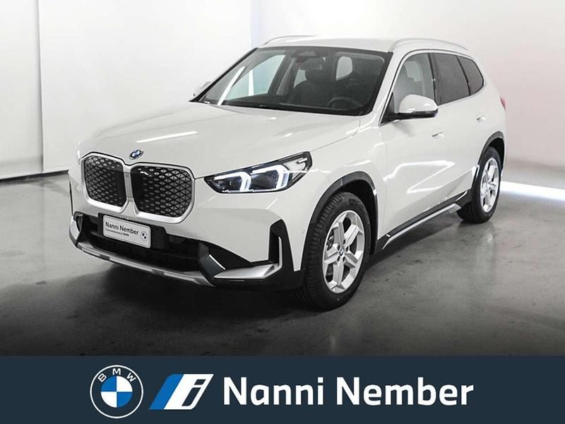 Argento Nuova 2025 BMW iX1 Comfort Edition SUV | 38.900 € (Ottimo prezzo) - Immagine 1/4