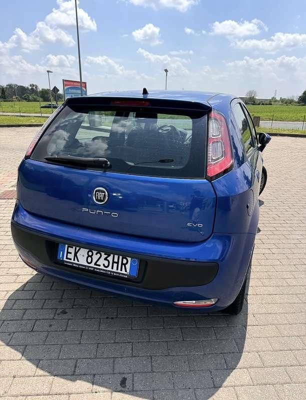 Usata Fiat Punto Evo Dynamic 69 CV (50 kW) 2011 Utilitaria