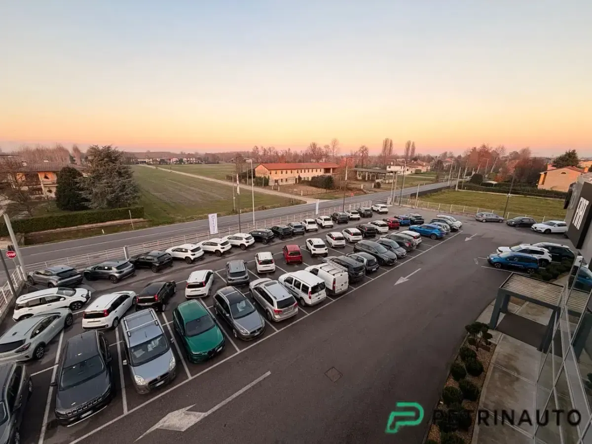 Usata Lancia Ypsilon 61 kW (84 CV) 2025 Bianco Utilitaria