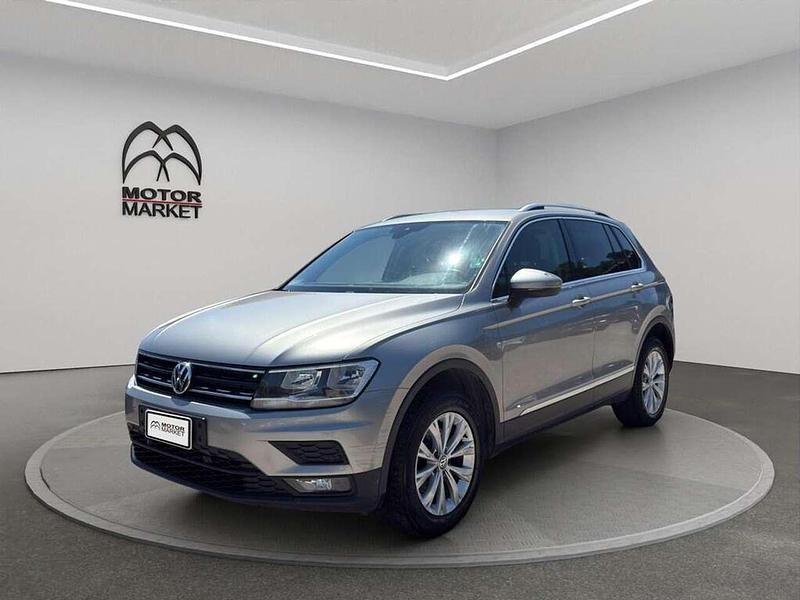 Grigio / gray Usata 2020 VW Tiguan Business SUV | 21.000 € (Super prezzo) - Immagine 1/4