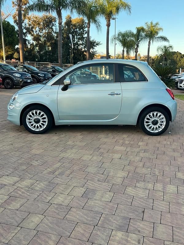 Usata Fiat 500 Dolcevita 69 CV (50 kW) 2023 Blu Utilitaria