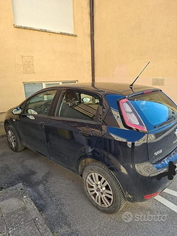Brugt Fiat Punto 77 HK (56 kW) 2012 Hatchback