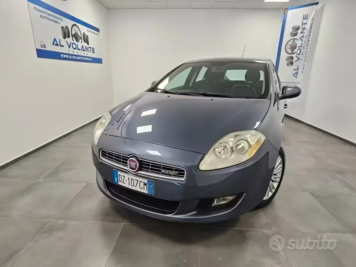 Usata Fiat Bravo Active 90 CV (66 kW) 2009 Gray Utilitaria