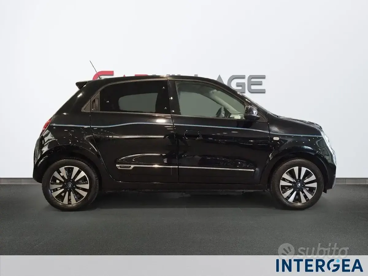 Usata Renault Twingo Zen 60 kW (82 CV) 2022 Nero Utilitaria