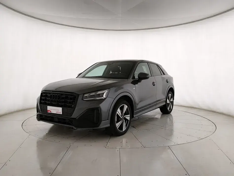 Usado Audi Q2 S-Line 150 CV (110 kW) 2023 SUV