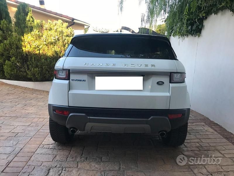 Usata Land Rover Range Rover evoque Pure 150 CV (110 kW) 2017 Bianco SUV