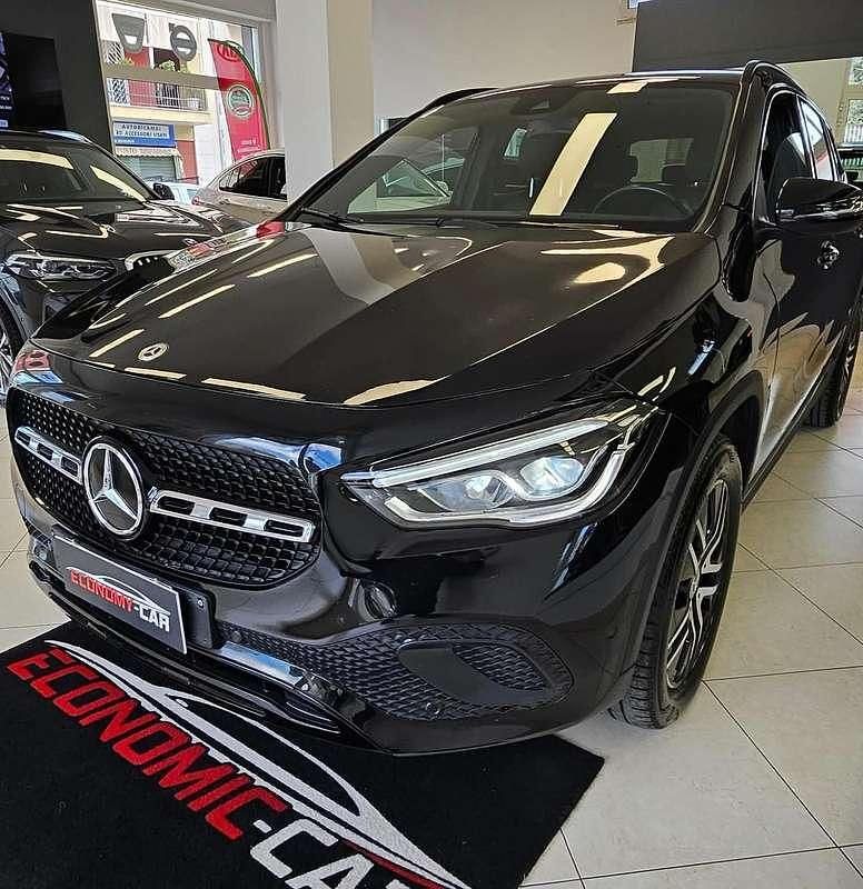 Usata Mercedes GLA200 150 CV (110 kW) 2022 SUV