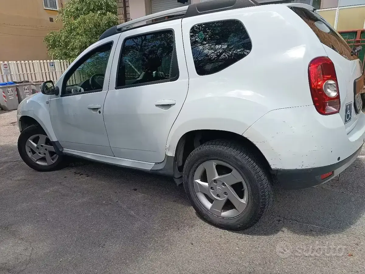 Usata Dacia Duster 90 CV (66 kW) 2011 SUV