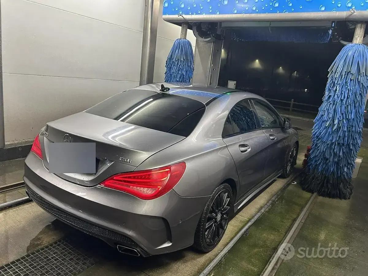 Usata Mercedes CLA220 177 CV (130 kW) 2014 Grigio Berlina