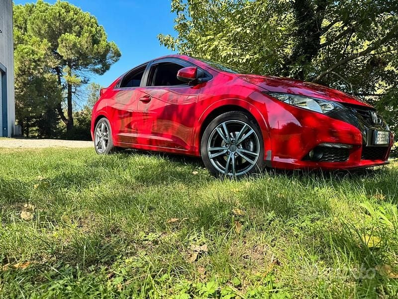 Usata 2013 Honda Civic Sport Tre volumi | 6400 € (Buon prezzo) - Immagine 1/4