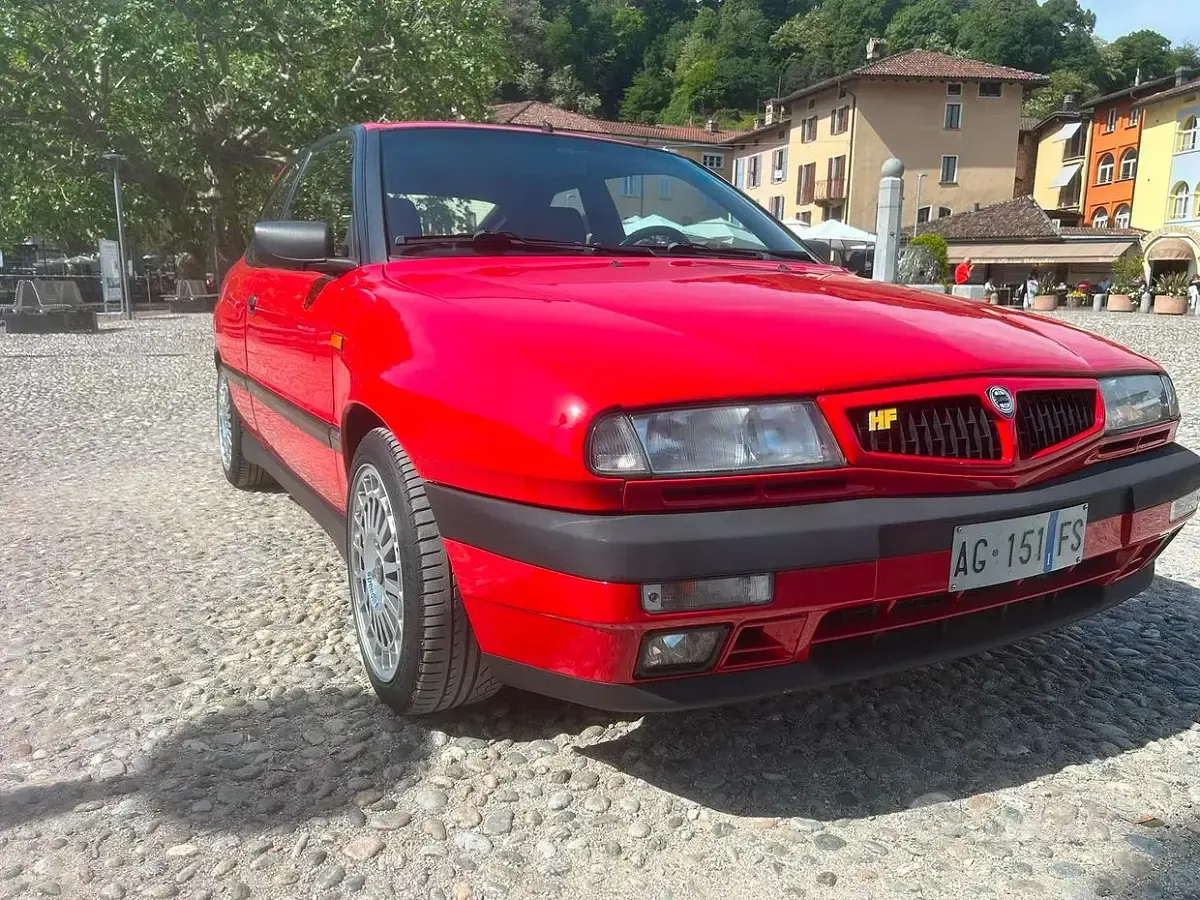 Usata Lancia Delta 186 CV (136 kW) 1995 Rosso Utilitaria