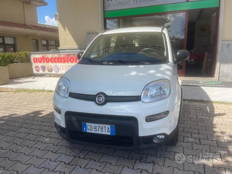 Usata Fiat Panda Cross Cross 84 CV (61 kW) 2021 Bianco Utilitaria