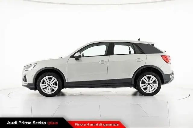 Usata Audi Q2 Advanced Plus 116 CV (85 kW) 2025 Argento rugiada metallizzato SUV