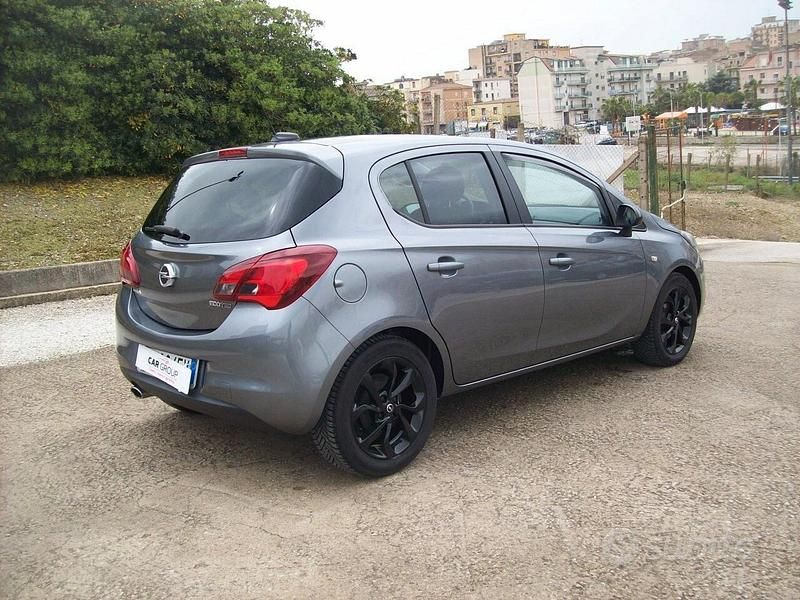 Usata Opel Corsa 89 CV (65 kW) 2018 Grigio Utilitaria