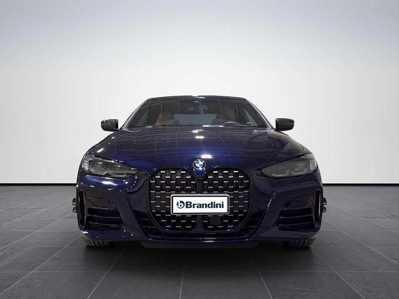 Usata BMW 440 M Sport 374 CV (275 kW) 2024 Carbonschwarz metallizzato Coupé