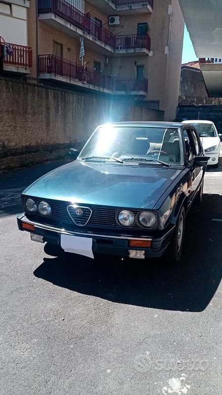 Usata Alfa Romeo Alfetta Quadrifoglio 1983 Blu Berlina