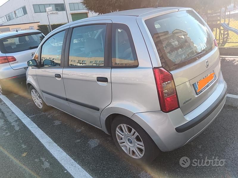 Usata Fiat Idea 95 CV (69 kW) 2004 Monovolume