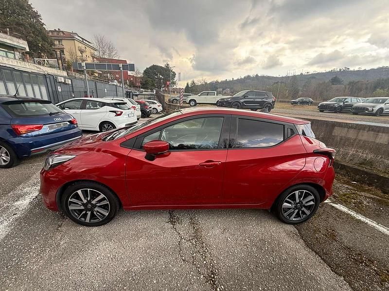 Usata Nissan Micra N-Connecta 90 CV (66 kW) 2018 Rosso Utilitaria