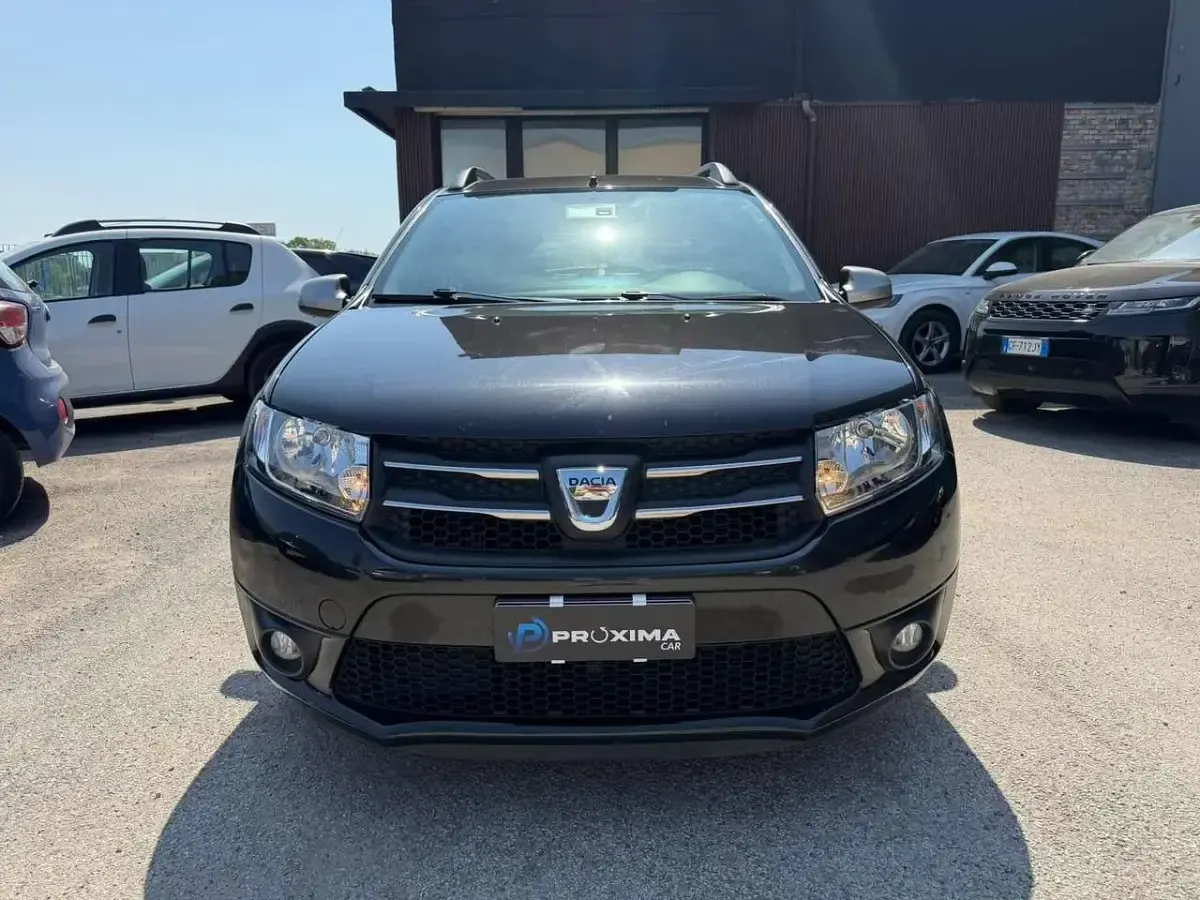 Usata Dacia Logan 90 CV (66 kW) 2015 Nero Station wagon