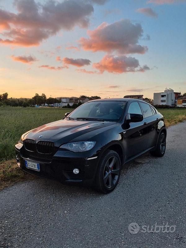Nero Usata 2011 BMW X6 SUV | 16.000 € (Buon prezzo) - Immagine 1/4