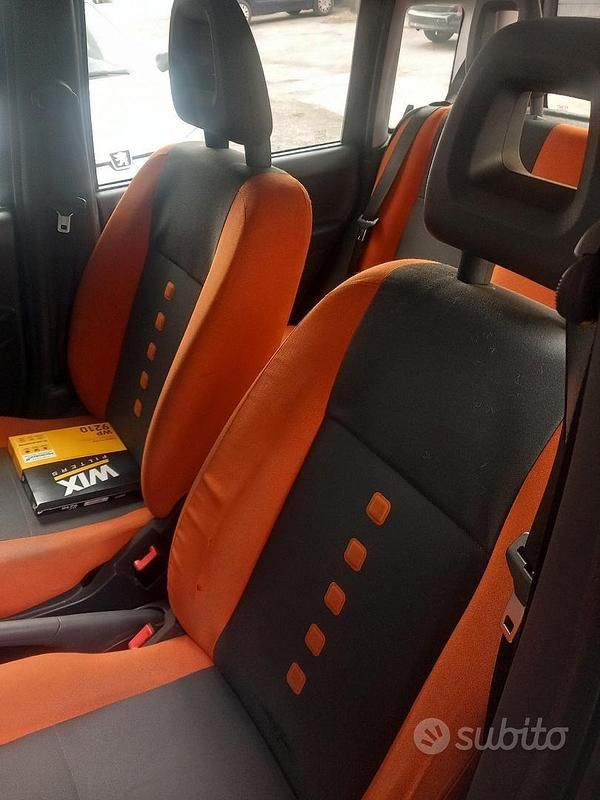 Usata Fiat Panda 4x4 69 CV (50 kW) 2009 Nero Utilitaria