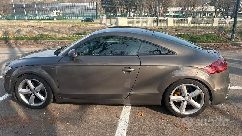 Usata Audi TT Advanced Plus 160 CV (117 kW) 2012 Nero Coupé