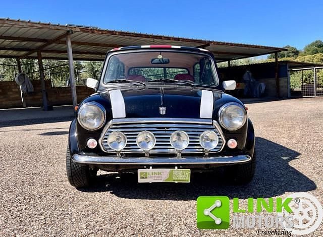 Usata Austin Mini 44 CV (32 kW) 1985 Nero Berlina