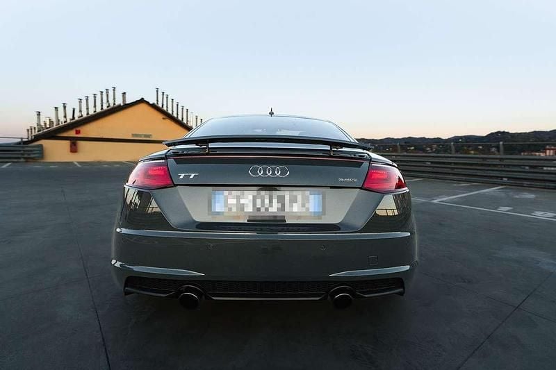 Usata Audi TT S-Line 230 CV (169 kW) 2017 Grigio Coupé