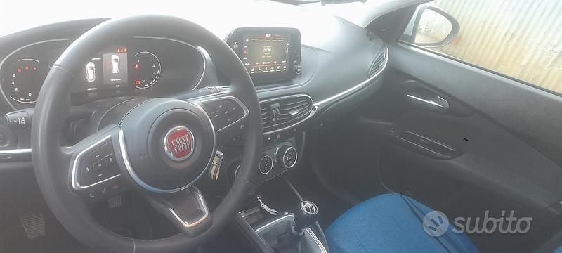 Usata Fiat Tipo 84 CV (61 kW) 2021 Grigio Berlina