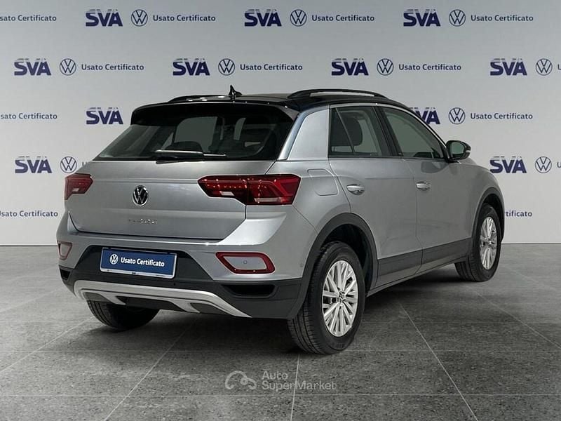 Usata VW T-Roc Life 150 CV (110 kW) 2024 Grigio SUV