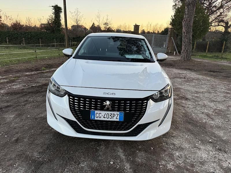 Usata Peugeot 208 Allure 100 CV (73 kW) 2021 Bianco Utilitaria