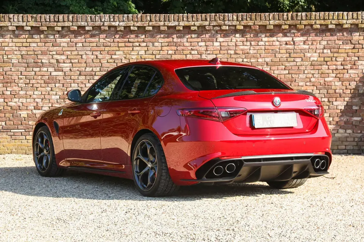 Usata Alfa Romeo Giulia Quadrifoglio 510 CV (375 kW) 2017 Altri Berlina