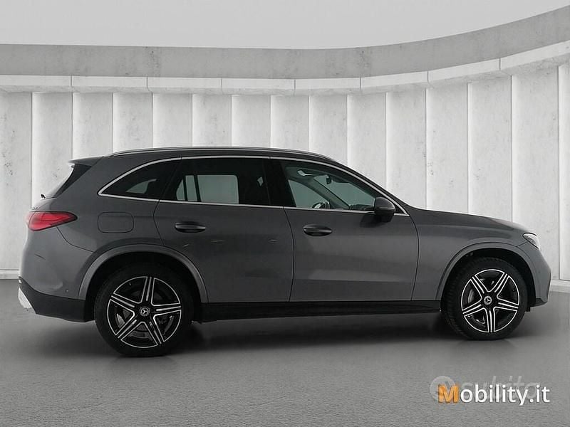 Usata Mercedes GLC220 Advanced 197 CV (144 kW) 2023 Grigio SUV