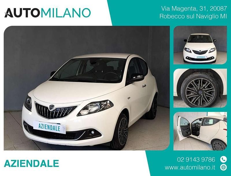 Usata Lancia Ypsilon Gold 70 CV (51 kW) 2023 Bianco Utilitaria