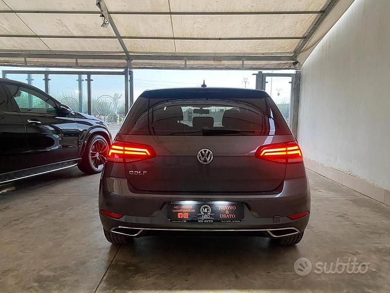 Usata VW Golf VII Business 116 CV (85 kW) 2018 Grigio Berlina