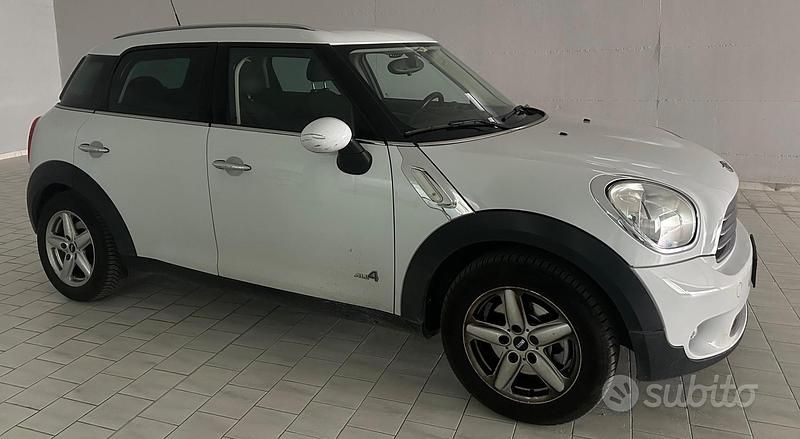 Usata Mini Countryman 2012 Bianco SUV