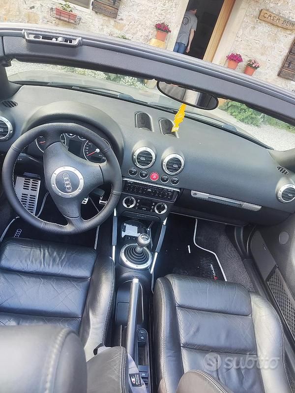 Grigio Usata 2000 Audi TT Roadster Cabrio | 8000 € (Molto cara) - Immagine 1/4