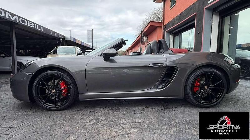 Usata Porsche 718 Spyder 299 CV (219 kW) 2019 Grigio Cabrio