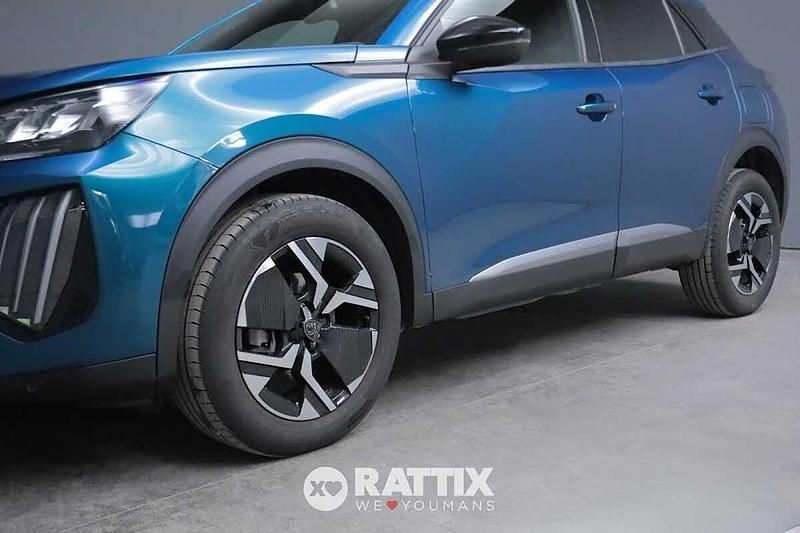 Usata Peugeot 2008 Allure 102 CV (75 kW) 2025 Blu obsession SUV