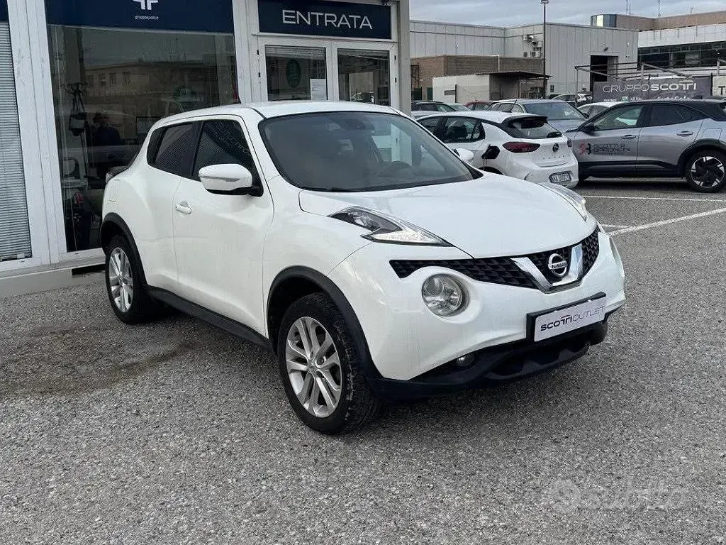 Usata Nissan Juke N-Connecta 116 CV (85 kW) 2018 Bianco SUV