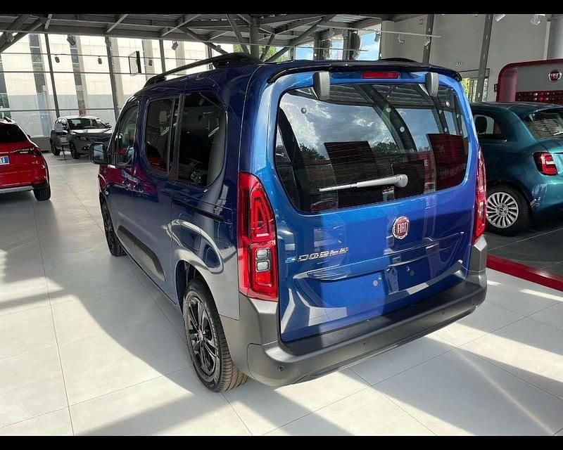 Usata Fiat e-Doblò Launch Edition 56 kW (77 CV) 2023 Blu Monovolume