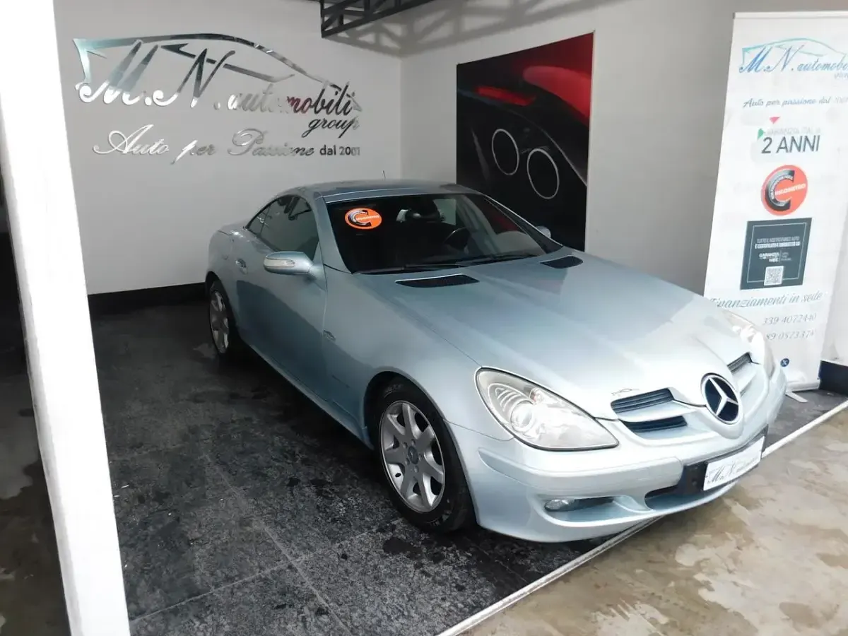 Usata Mercedes SLK200 Edition 163 CV (119 kW) 2004 Grigio metallizzato Cabrio