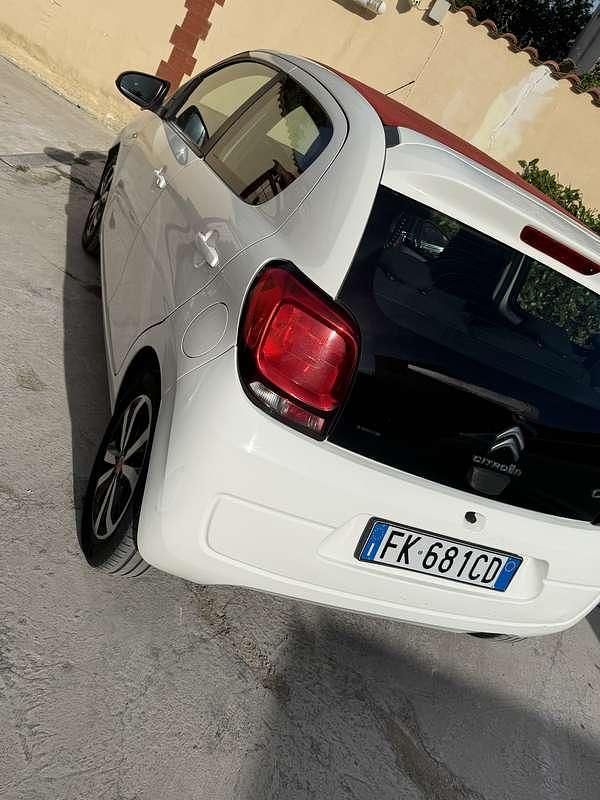 Usado Citroën C1 PureTech 82 CV (60 kW) 2017 Utilitario