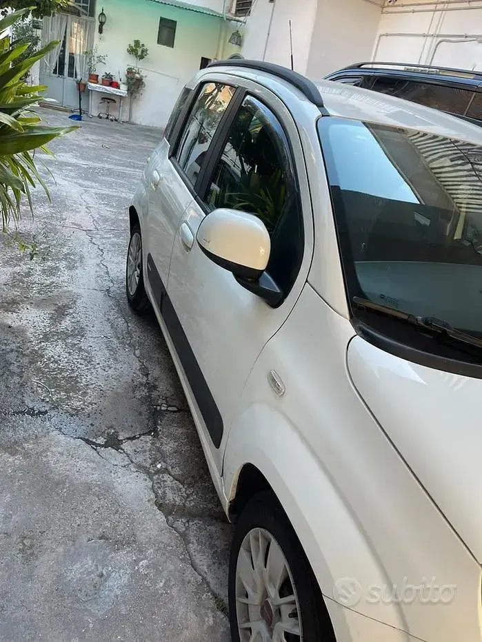 Usata Fiat Panda 69 CV (50 kW) 2017 Bianco Utilitaria